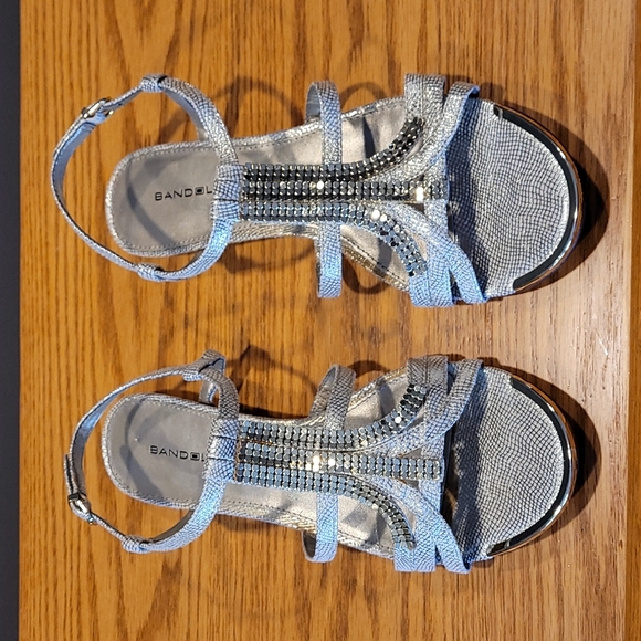 Bandolino Shoes - Bandolino Light Gold Sandals